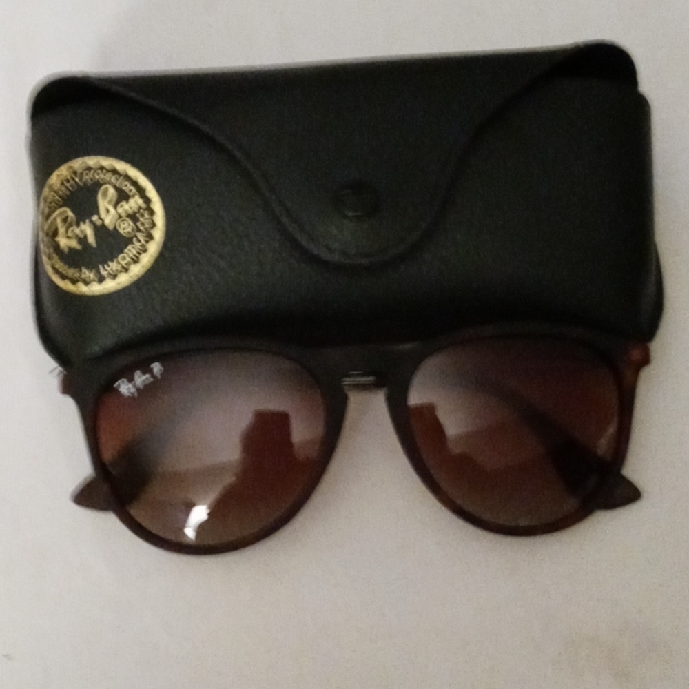 Ray-ban Erika Tortoise POLARIZED Matte 💯Authentic